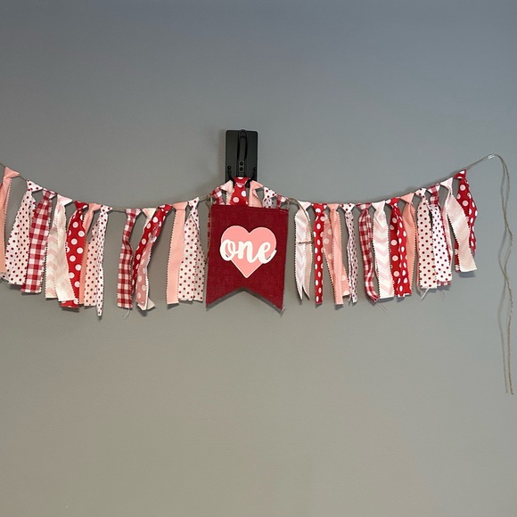 Valentines Theme High Chair Banner 1st Birthday - Picture 2 of 8